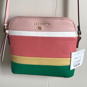 Crossbody purse